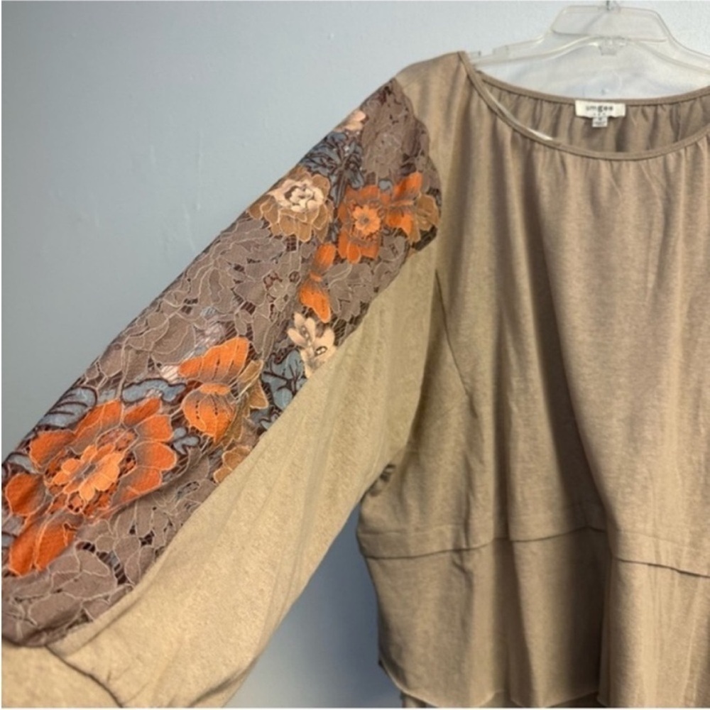 Umgee boho floral lace sleeve top M - Picture 12 of 16
